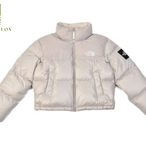 เสื้อกันหนาวทรงครอป THE NORTH FACE สีครีมปักโลโก้ที่แขน